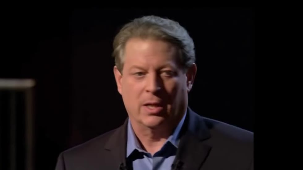Al Gore presenting in An Inconvenient Truth