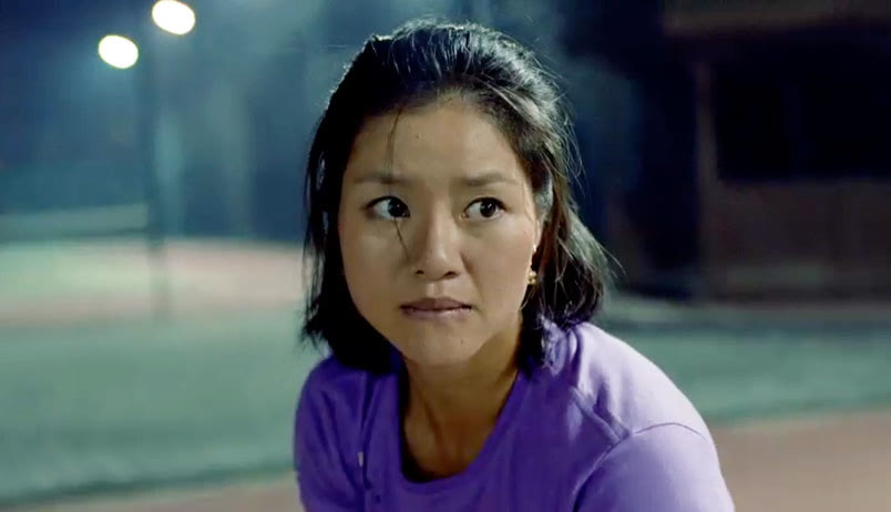 Athlete at night from Nike Just Do It China